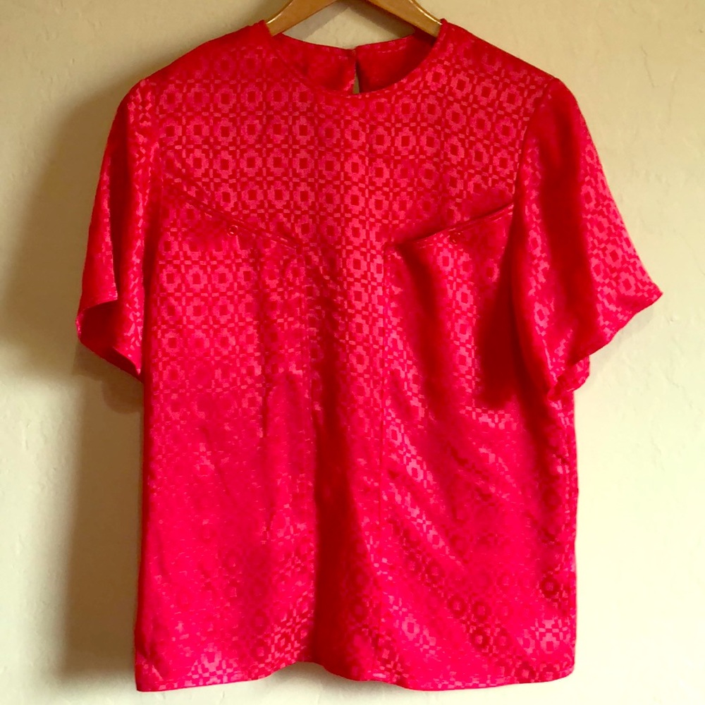Vintage Red Top With Double Pockets